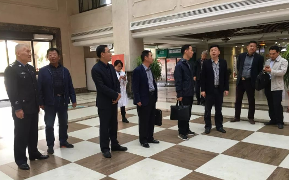 <a href='http://www.xzrcyy.com/' target='_blank'><u>徐州仁慈医院</u></a>