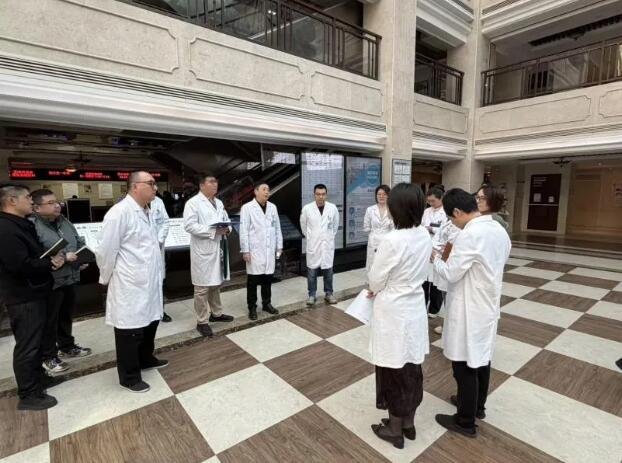 <a href='http://www.xzrcyy.com/' target='_blank'><u>徐州仁慈医院</u></a>